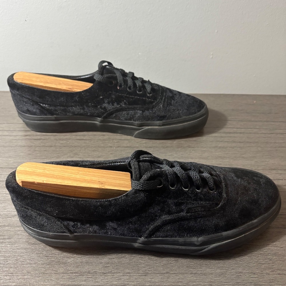 Vans Era Black Velvet Lo Pro Skate Sneaker Size M7.5 W9 Fairy Gothcore - Picture 4 of 8